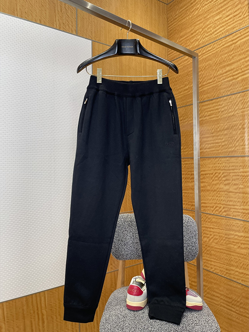 ディオールコピー 刺繍ロゴ入りジップアップパーカーとパンツのセット
