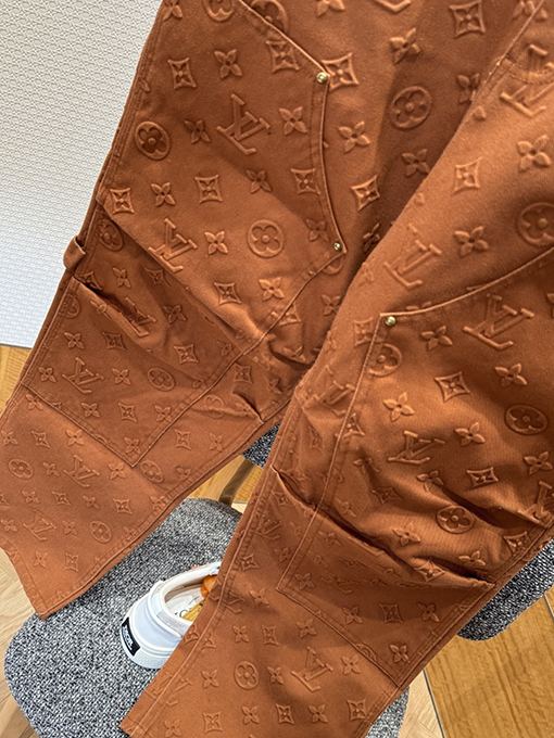 ルイヴィトン パッチワークエンボスジャケット＆ストレートレッグパンツセット