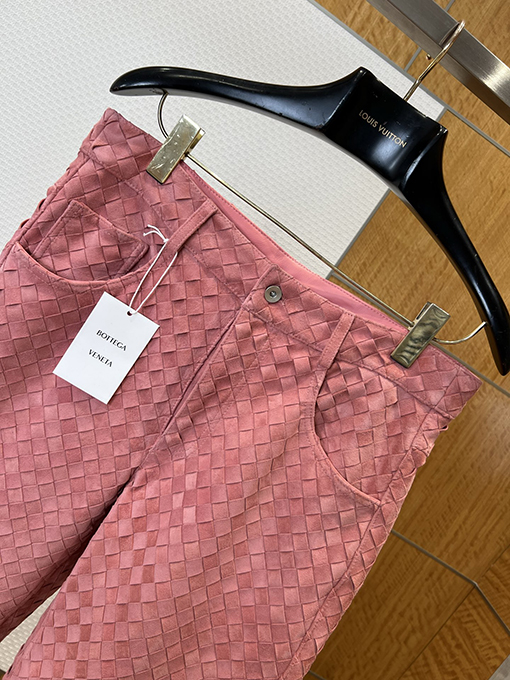 ボッテガヴェネタコピー クラシックな織り地のストレートレッグスエードパンツ
