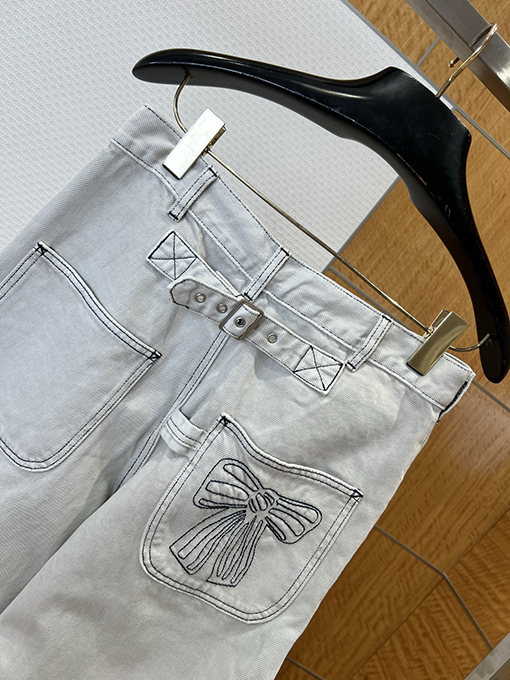 アクネストゥディオズ Acne Studios ファッションなライトウォッシュのワイドレッグカジュアルジーンズ