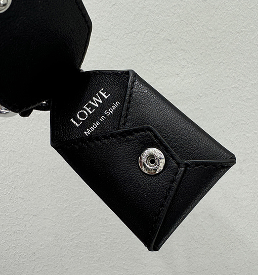 ロエベ Medium Puzzle レディースクラシックなブラウンのラムスキンバッグ