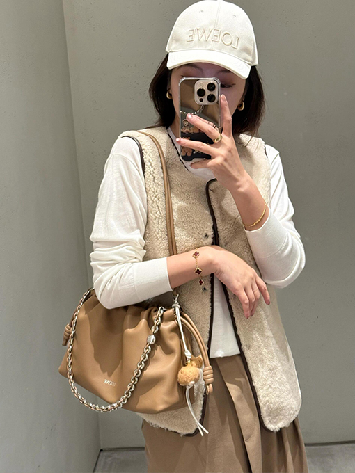 ロエベスーパーコピー Flamenco Purse レディースクラウドバッグ