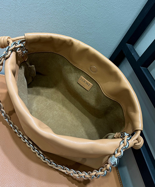 ロエベスーパーコピー Flamenco Purse レディースクラウドバッグ