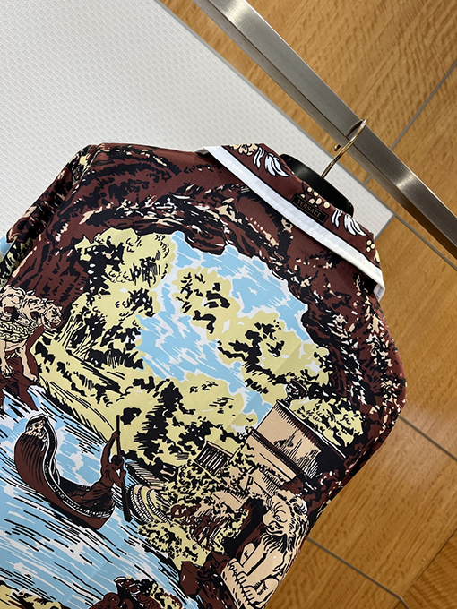 ヴェルサーチコピー レトロな油絵風プリントの長袖シャツ