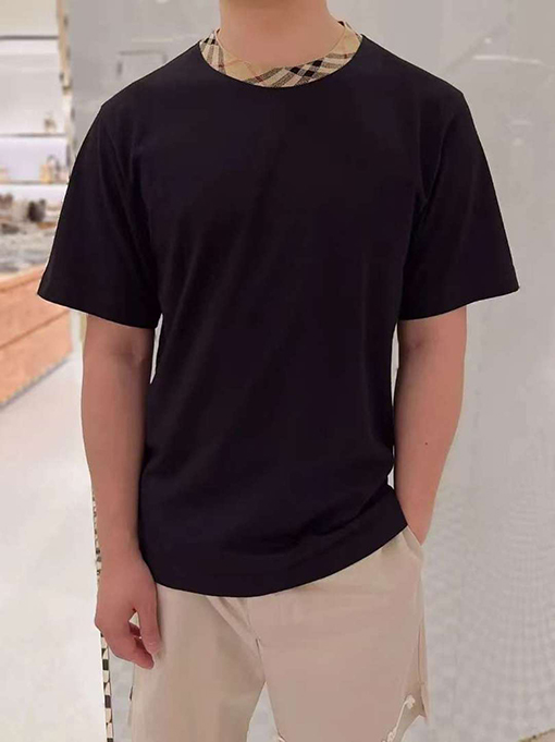 バーバリーコピー チェック柄の襟付きクルーネック半袖Tシャツ