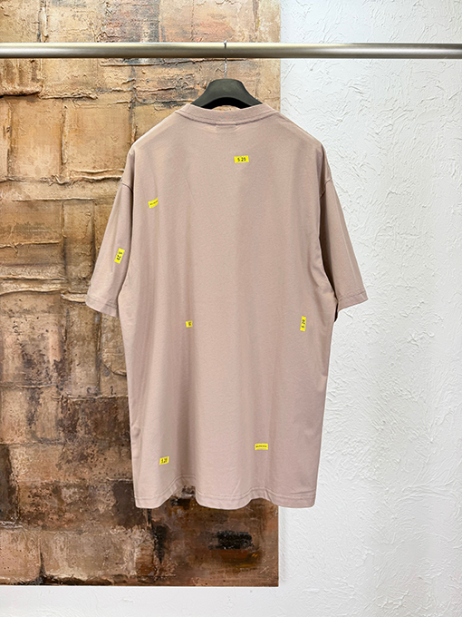 バレンシアガコピー 520 シリーズ刺繍入りTシャツ