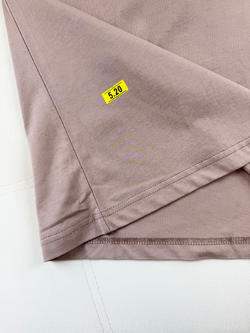 バレンシアガコピー 520 シリーズ刺繍入りTシャツ