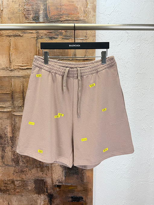 バレンシアガ 520 シリーズ コットン刺繍入りショートパンツ