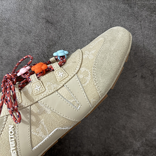 ルイヴィトン SneaKerina ドイツ製トレーニングバレエシューズ
