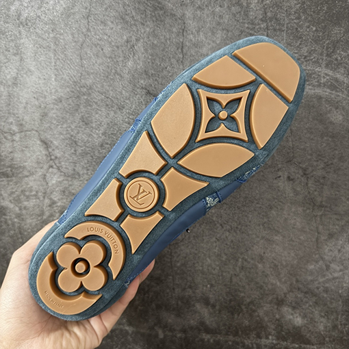 ルイヴィトン SneaKerina ドイツ製トレーニングバレエシューズ