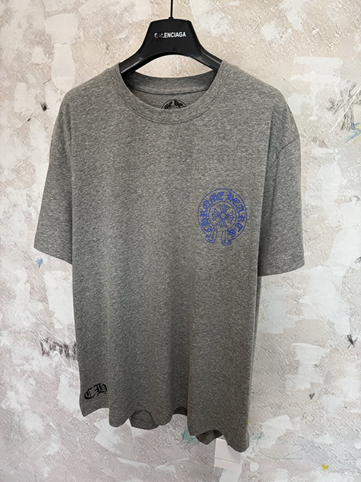 クロムハーツ ヘザーグレーのクロスグレー半袖Tシャツ