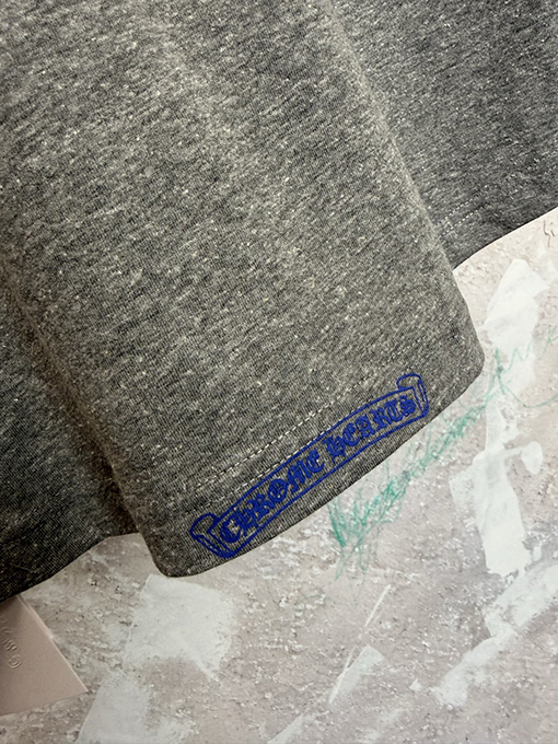 クロムハーツ ヘザーグレーのクロスグレー半袖Tシャツ