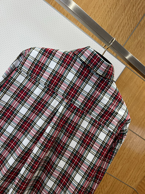 セリーヌスーパーコピー カラーブロックのレトロなチェック柄長袖シャツ
