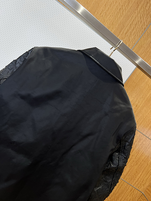 クロムハーツ ファッショナブルなパッチワークのクロススリーブ高級レザージャケット