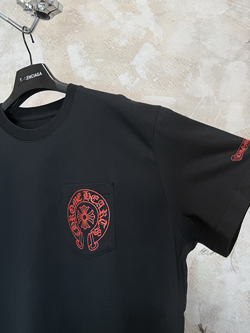 クロムハーツスーパーコピー ロンドン限定 ヴァインホースシュー 半袖Tシャツ