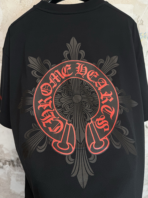クロムハーツスーパーコピー ロンドン限定 ヴァインホースシュー 半袖Tシャツ