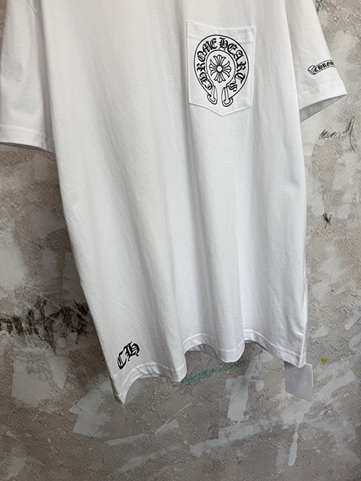 クロムハーツスーパーコピー ロンドン限定 ヴァインホースシュー 半袖Tシャツ