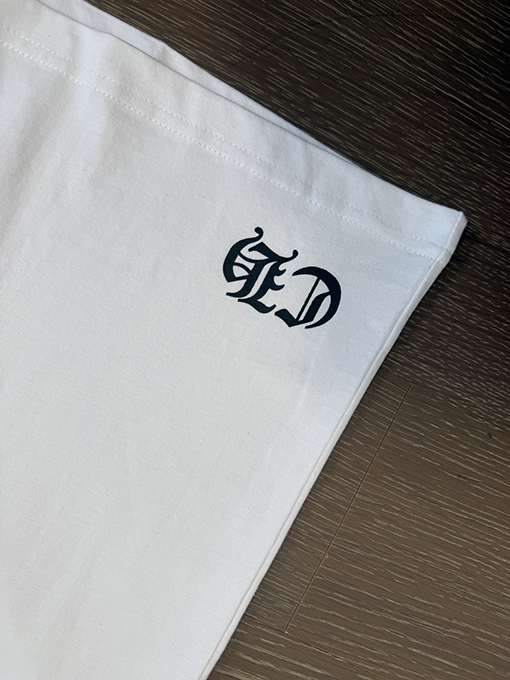 クロムハーツスーパーコピー ロンドン限定 ヴァインホースシュー 半袖Tシャツ
