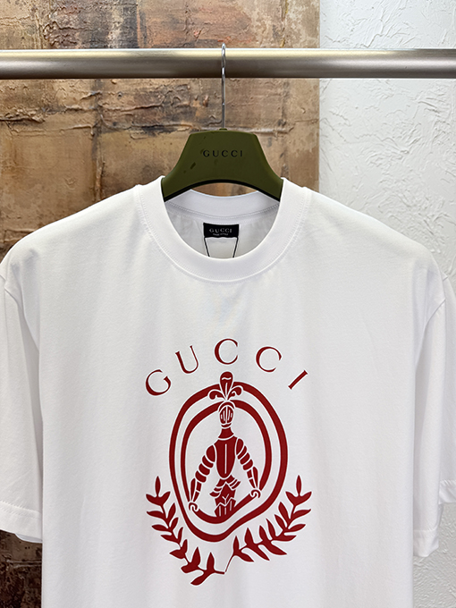 グッチ GUCCI ロゴプリント入り半袖Tシャツ