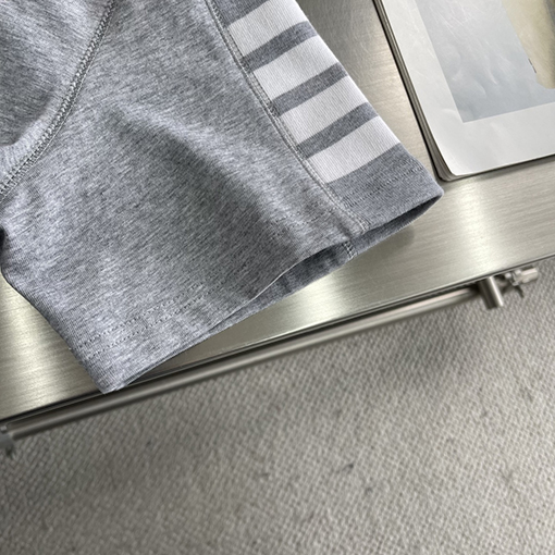 トムブラウン リブ編み4本ストライプ半袖Tシャツ