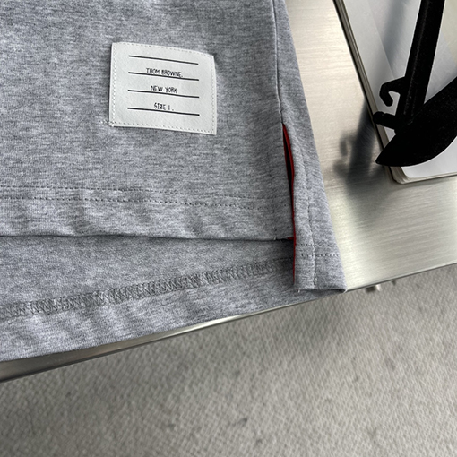 トムブラウン リブ編み4本ストライプ半袖Tシャツ