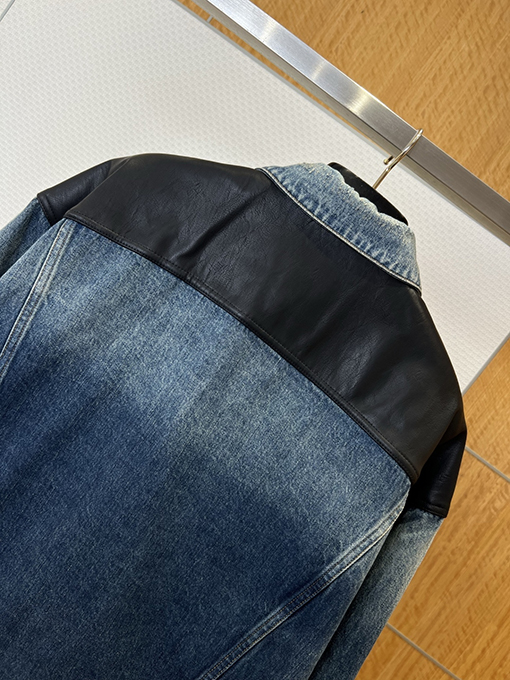 プラダ ダブルポケットのレザーパッチワークデニムジャケット