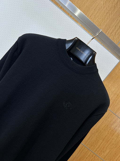 グッチ ダブルG刺繍入りクルーネックニットセーター