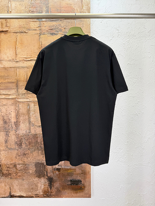 グッチコピー Gucci ロゴプリント入り半袖Tシャツ