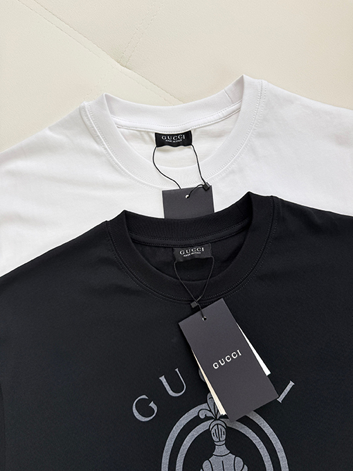 グッチコピー Gucci ロゴプリント入り半袖Tシャツ