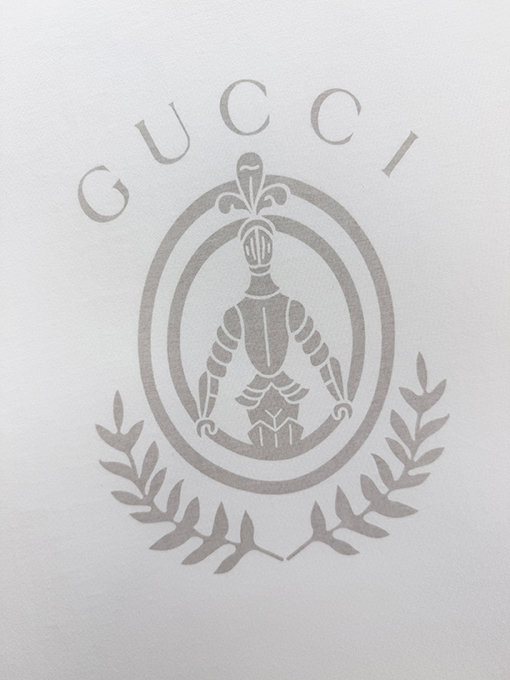 グッチコピー Gucci ロゴプリント入り半袖Tシャツ