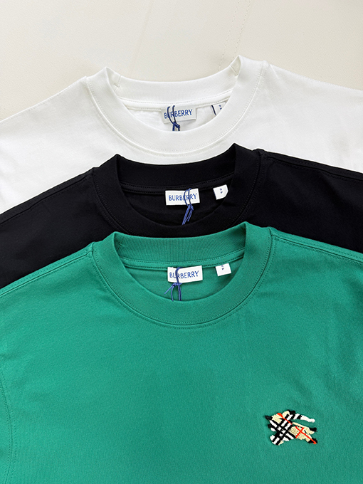 バーバリーコピー 歯ブラシの刺繍ロゴ入り半袖Tシャツ