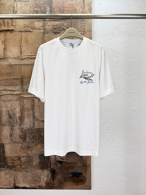 バーバリースーパーコピー コラボレーションイラストシリーズ 半袖Tシャツ