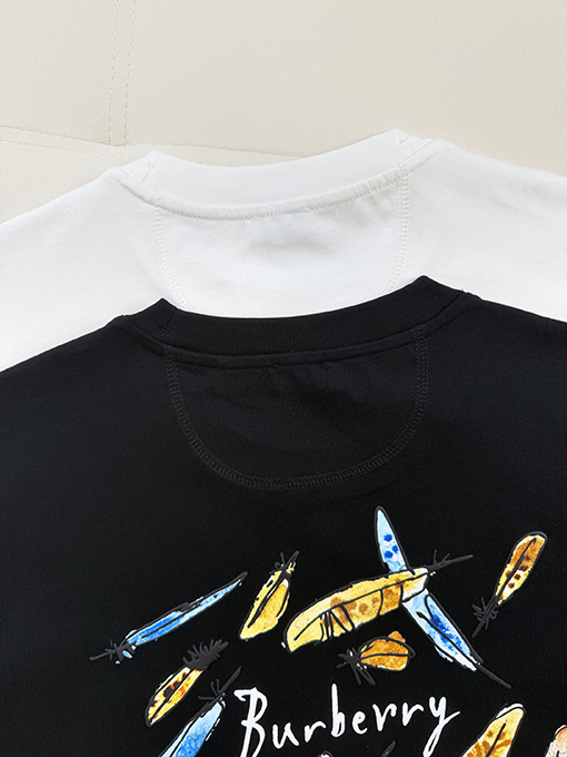 バーバリースーパーコピー コラボレーションイラストシリーズ 半袖Tシャツ