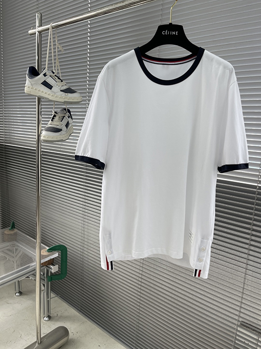 トムブラウン 新作 ラウンドネック ストライプ ピケ 半袖Tシャツ