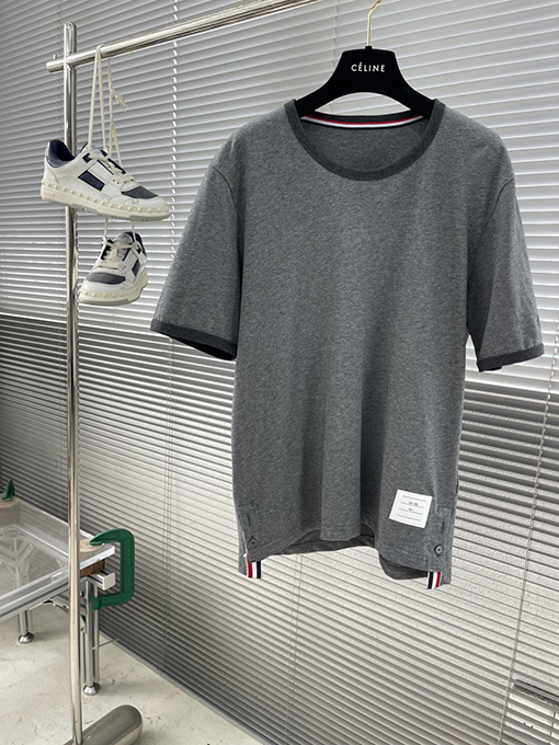 トムブラウン 新作 ラウンドネック ストライプ ピケ 半袖Tシャツ