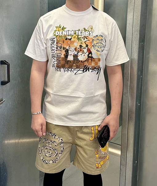 シュプリームコピー SUPREME TEARS コラボレーションプリント入り半袖Tシャツ