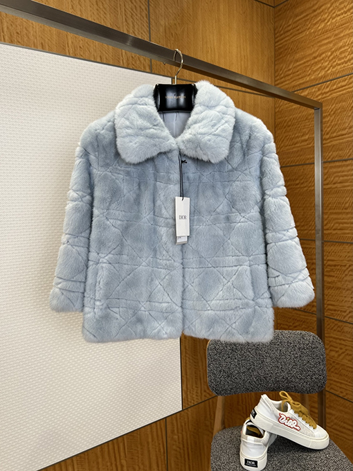 ディオールスーパーコピー 高級ダイヤモンド柄ミンクコート