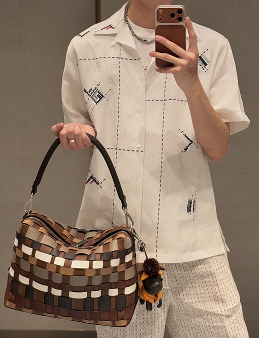 フェンディコピー リネン刺繍入り半袖シャツ