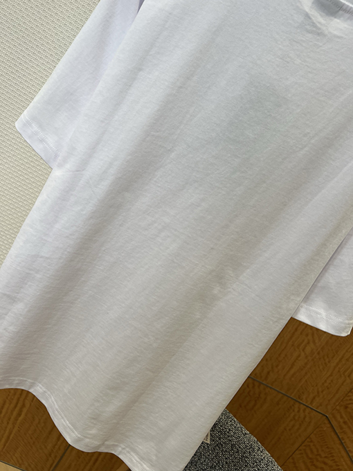 バレンシアガ Balenciaga 刺繍ロゴ入りリバーシブル半袖Tシャツ