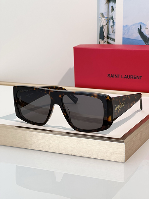 サンローランコピー 新モデルクラシックマジックミラー SL832