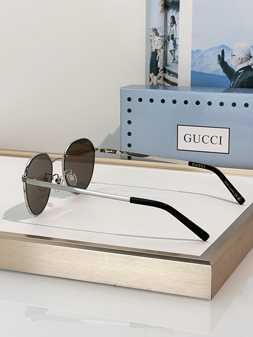 グッチ 新モデルファッションマジックミラー GG2163S