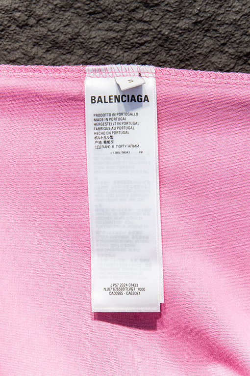 バレンシアガスーパーコピー BALENCIAGA ダメージとダメージをしたプリントの半袖Tシャ