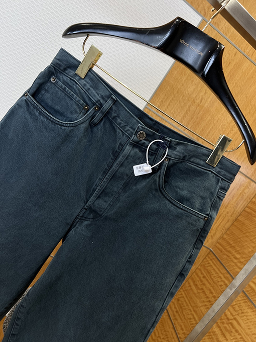 プラダ ダメージをしたストレートレッグジーンズ
