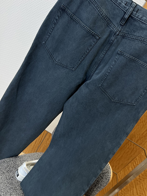 プラダ ダメージをしたストレートレッグジーンズ
