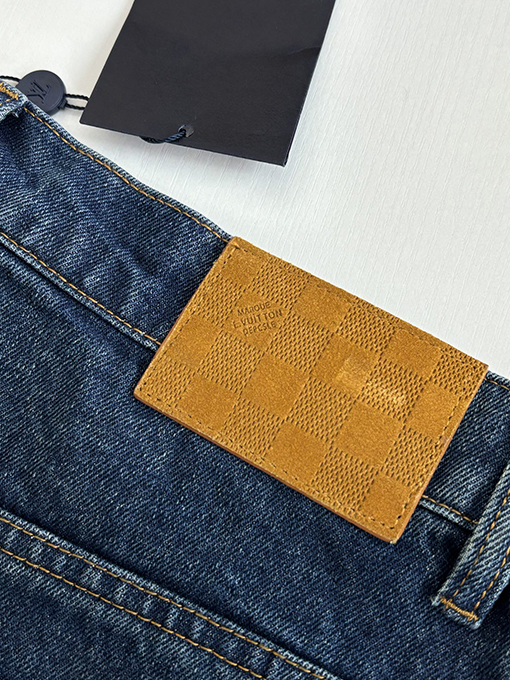 ルイヴィトンコピー Monogram 裾を折り返したモノグラムプリントジーンズ