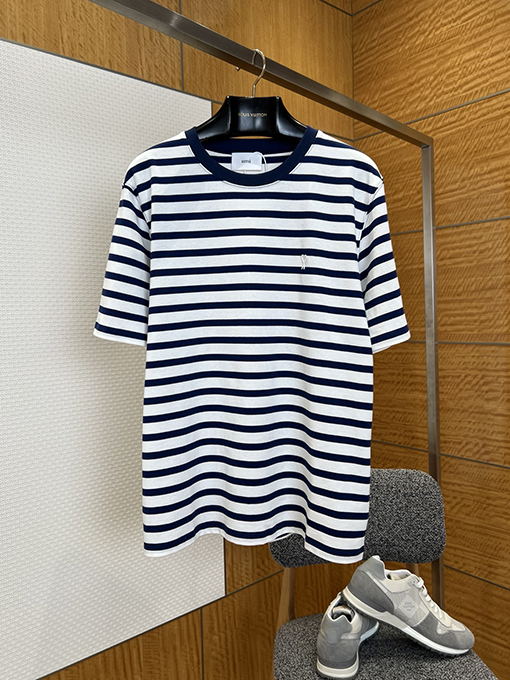 アミコピー クラシックのハート刺繍入りストライプ柄半袖Tシャツ