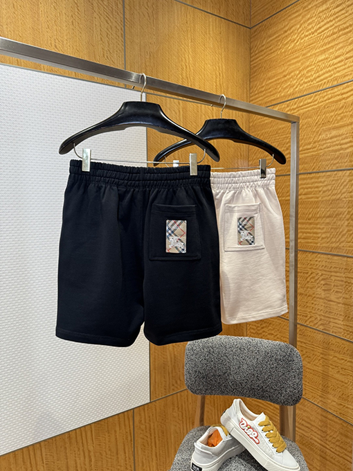 バーバリースーパーコピー BURBERRY チェック柄ラベルアップリケ付きコットンショーツ