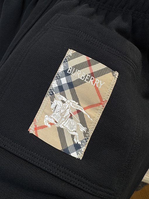 バーバリースーパーコピー BURBERRY チェック柄ラベルアップリケ付きコットンショーツ