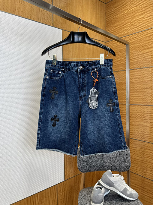 クロムハーツ クロス柄のカジュアルデニムショートパンツ