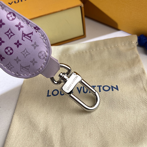 ルイヴィトンスーパーコピー Monogram 紫色のキーホルダー